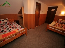 Pensiunea Andreea - accommodation in  Apuseni Mountains (09)