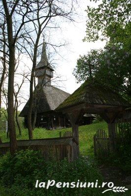 Pensiunea Lucia - accommodation in  Maramures Country (Surrounding)