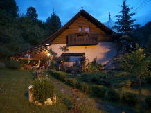Pensiunea Aurora - accommodation in  Apuseni Mountains, Motilor Country, Arieseni (03)