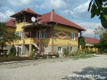 Pensiunea Magnolia - accommodation in  North Oltenia (01)