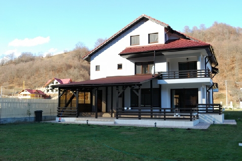 Pensiunea CasaBlanca - accommodation in  Moldova (Surrounding)