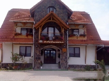 Cabana Edelweiss - accommodation in  Bistrita (01)