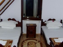 Hanul Roua Sanzienelor - accommodation in  Fagaras and nearby (10)