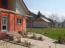Pensiunea Edy - alloggio in  Ceahlau Bicaz, Durau (02)