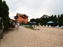Pensiunea Belvedere - accommodation in  Hateg Country (06)