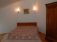 Pensiunea Rapsodia - accommodation in  Bucovina (05)