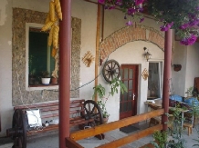 Pensiunea Izvorul - accommodation in  Fagaras and nearby, Sambata (06)