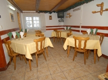 Pensiunea Anca - accommodation in  Hateg Country (05)