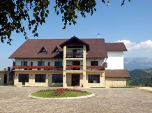 Pensiunea Cetatea Carului - accommodation in  Rucar - Bran, Moeciu (03)