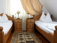 Pensiunea Vraja Muntelui - accommodation in  Apuseni Mountains, Motilor Country, Arieseni (09)