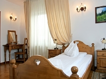 Pensiunea Vraja Muntelui - accommodation in  Apuseni Mountains, Motilor Country, Arieseni (14)