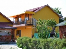 Casa cu flori - accommodation in  Black Sea (13)