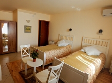 Vila Toparceanu - accommodation in  Muntenia (10)