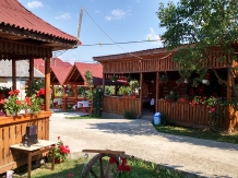 Pensiunea in deal la Ancuta - accommodation in  Maramures Country (31)