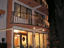 Pensiunea Select - accommodation in  Cernei Valley, Herculane (01)
