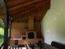Casa Ella - accommodation in  Comanesti (05)