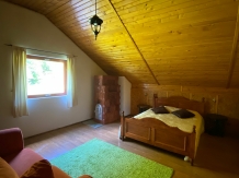 Casa Ella - accommodation in  Comanesti (12)