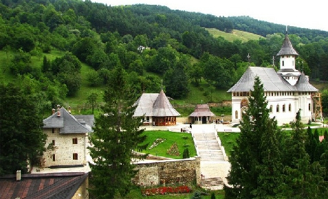 Castelul de Smarald - accommodation in  Moldova (Surrounding)