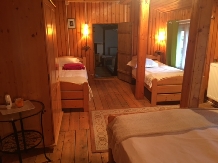 Pensiunea Deceneu - accommodation in  Slanic Prahova (19)