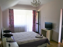 Pensiunea Iulia - accommodation in  Oltenia (86)