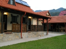 Pensiunea Maria - accommodation in  Slanic Moldova (01)