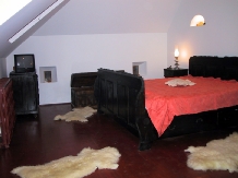 Pensiunea Casa Legenda - accommodation in  Sighisoara (04)
