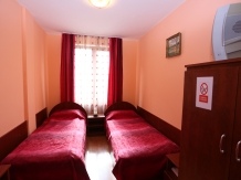 Pensiunea Casa Porojan - accommodation in  Baile Felix (42)
