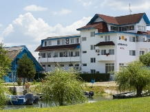 Cormoran Resort - cazare Delta Dunarii (01)