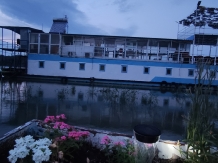 Pontonul lui Cristian - accommodation in  Danube Delta (01)