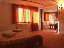 Pensiunea  Moieciu-Bucegi - accommodation in  Rucar - Bran, Moeciu (18)