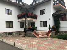 Pensiunea  Moieciu-Bucegi - accommodation in  Rucar - Bran, Moeciu (39)