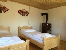 Cabanuta Anisia - accommodation in  Apuseni Mountains, Motilor Country, Arieseni (06)