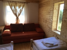 Cabanuta Anisia - accommodation in  Apuseni Mountains, Motilor Country, Arieseni (08)