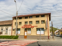 Pensiunea Pictorilor - accommodation in  Maramures Country (01)