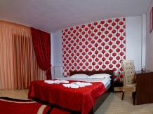 Hotel Boutique Garden Resort By Brancoveanu - accommodation in  Rucar - Bran, Moeciu (07)