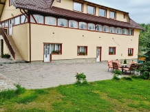 Casa Eduard - accommodation in  Rucar - Bran, Moeciu (02)