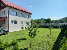 Casa IezerVenture - accommodation in  Muscelului Country (01)